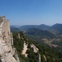 Photo de France - Peyrepertuse, la citadelle du vertige